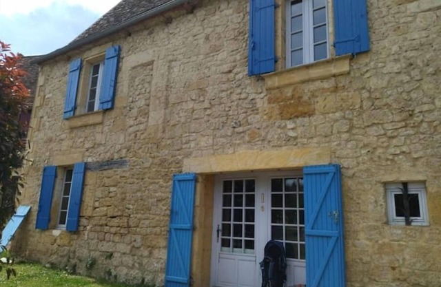 Maison en Pierre au Calme Entre Sarlat et Bergerac