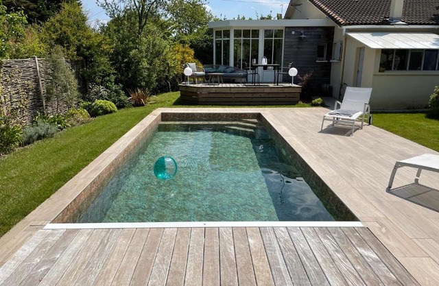 Maison familiale- jardin & piscine-600m plage
