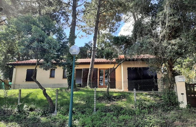 Maison familiale avec jardin, près de l'océan dans un quartier calme - FR-1-239-820