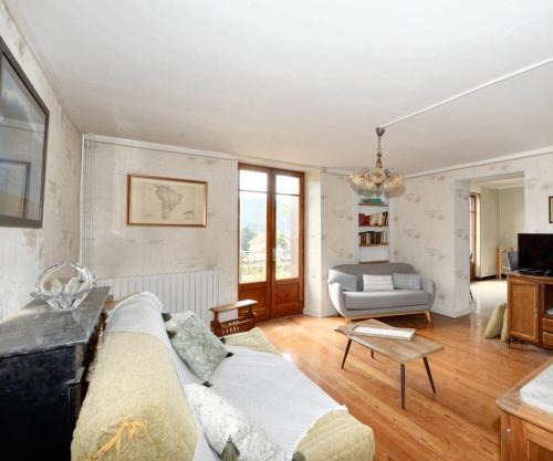 Maison familiale accueillante à Aspres-sur-Buëch avec balcon