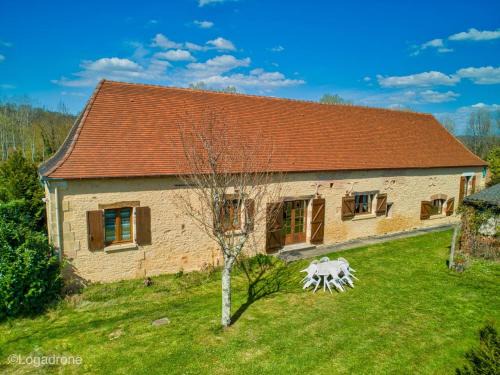 Maison familiale près de la Dordogne avec jardin, barbecue, équipements bébé et sites touristiques à proximité - FR-1-616-168
