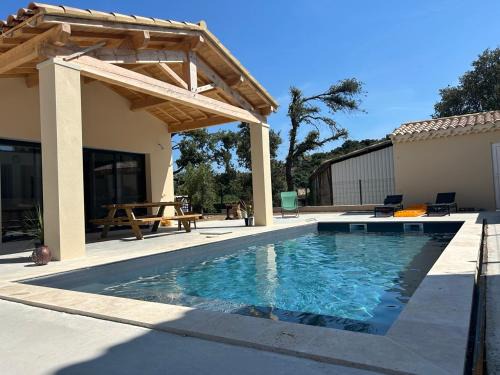 Maison Les Chênes d'Hélios en Drôme provençale