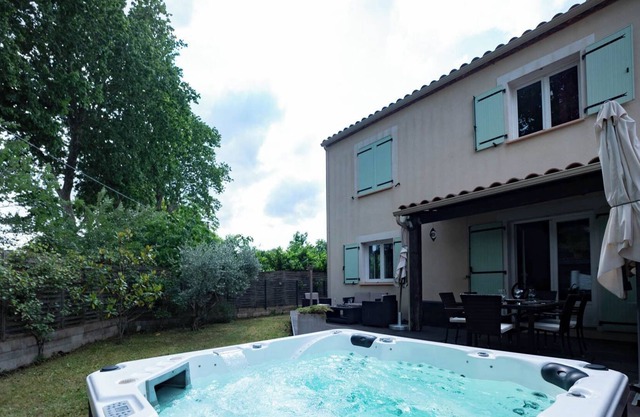 Maison Moderne et Confort - Clim et Jacuzzi Proche Montpellier