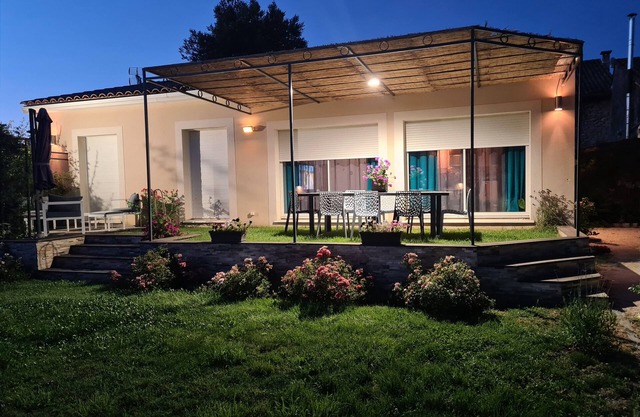 Maison Moderne à Cheval-blanc