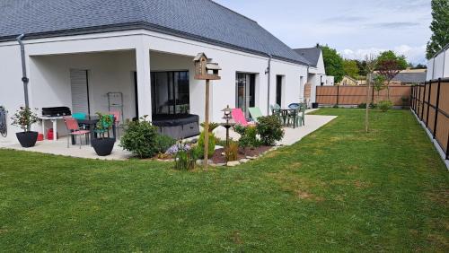 Maison neuve à St Armel Morbihan et son jacuzzi 6 places