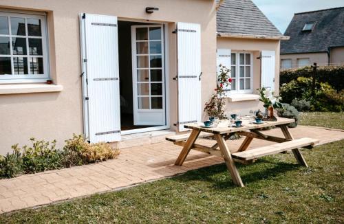 Maison pour 6 en bord de mer à Plouneour Trez
