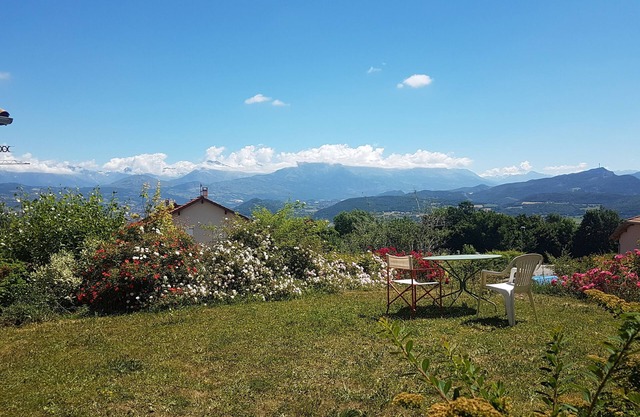 Maison Près de Gap, Tallard et Ceüse et du lac de Pelleautier