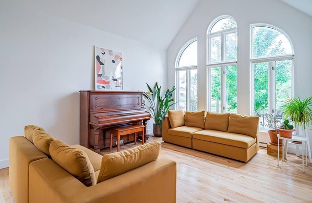 Maison près de Montréal (Québec) et d'un grand parc