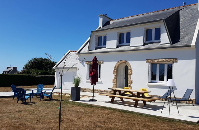 Maison Rénovée à 900 m de la mer