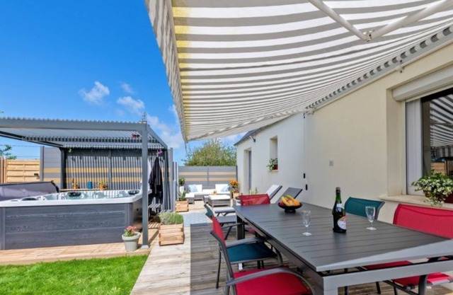 Maison Rénovée Spacieuse Avec spa Sous une Pergola à 10 min des Plages