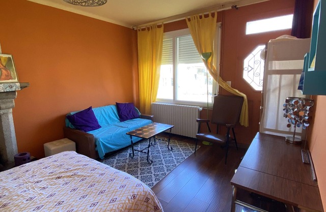 Maison Spacieuse et Agréable Avec Terrasse, à 25 mn de la mer