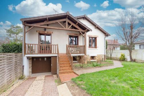 Maison spacieuse 3 chambres à 5 min de la gare