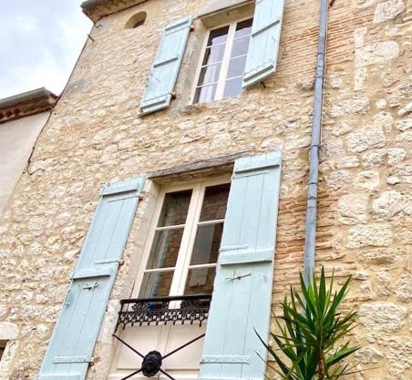 Maison St. Clair