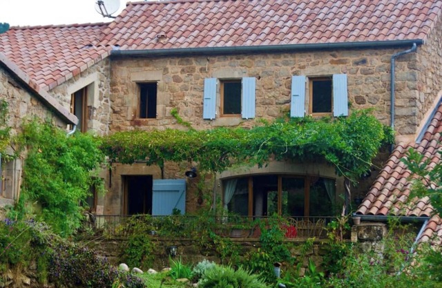 Maison Typique Restaurée Dans un Cadre Enchanteur, Piscine et vue Superbe