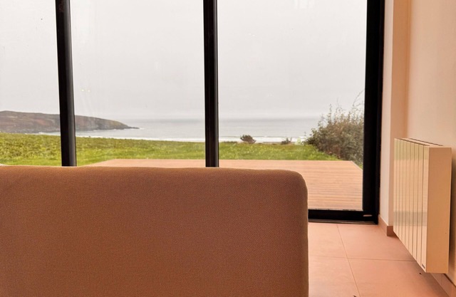 Maisonette sea view Crozon peninsula 500m walk from the beach
