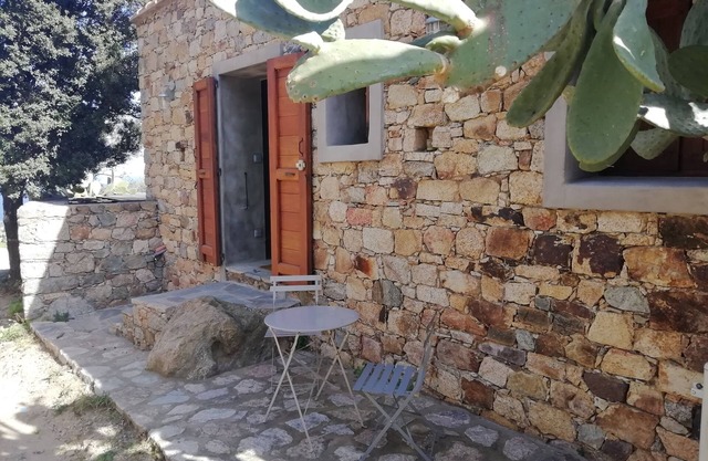 Maisonette T2, totally independent, 4kms from Ile Rousse and its beaches