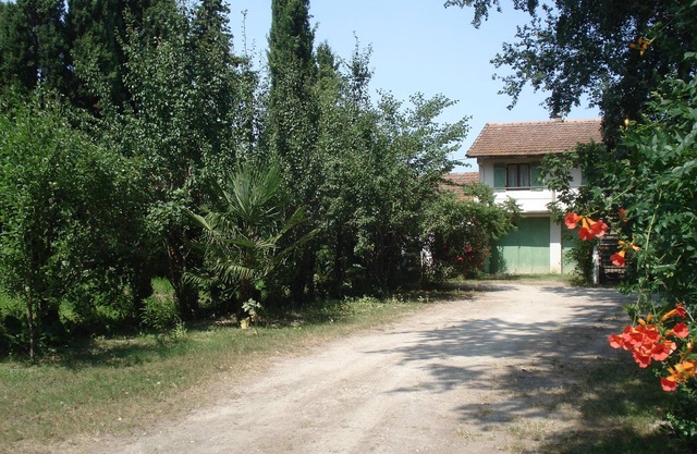 Dúplex con jardín privado cerca de Avignon