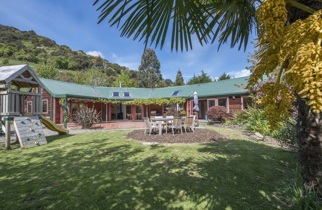 Maitai Magic - Nelson Holiday Home