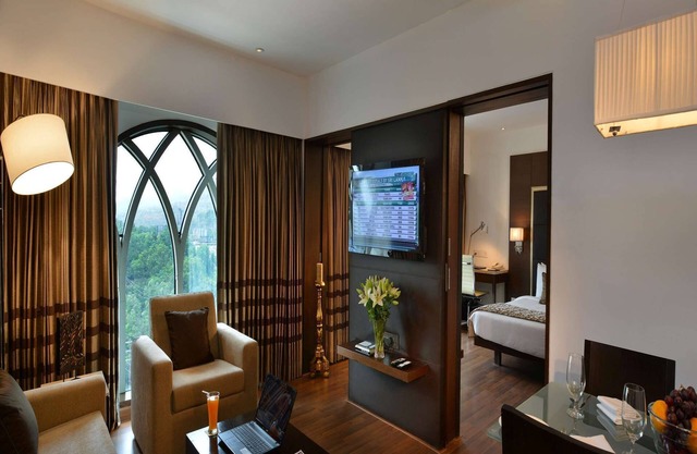 Majestic Court Sarovar Portico Navi Mumbai