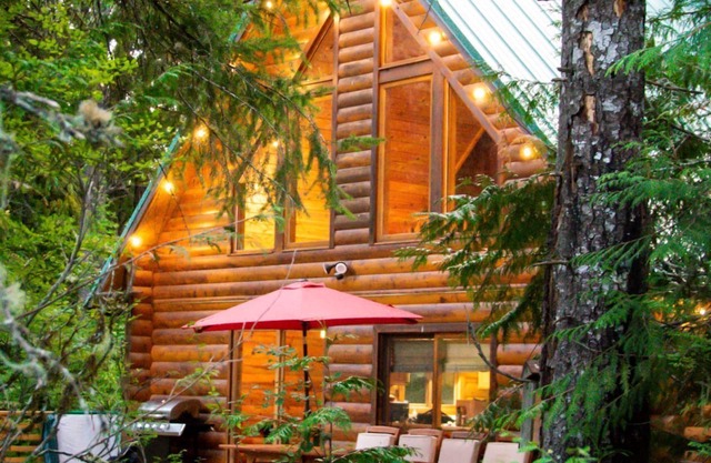 Majestuosa casa de montaña en 10 acres con jacuzzi