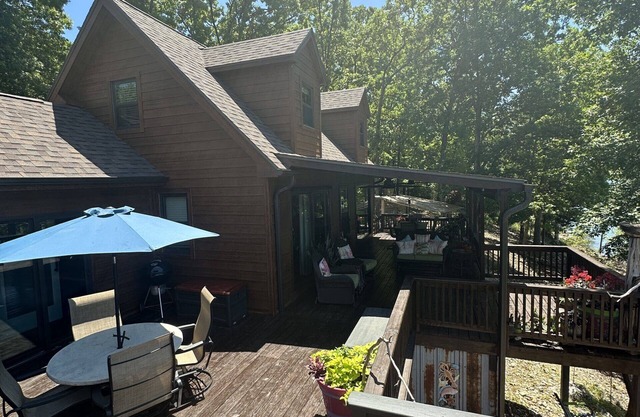 Majestic Waters is a Lake Front home on Table Rock Lake proximity to Branson