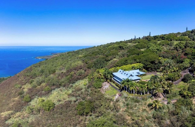 Maka Nui Estate / Como se ve en Waterfront Hunters