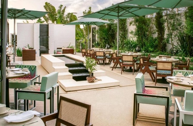 Make Your Trip More Enjoyable! Upscale Unit w/ Valet Parking, Shuttle Service!