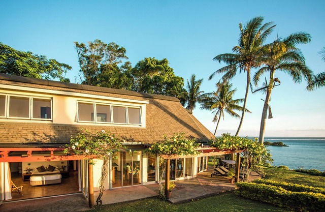 Coastal Villa with Stunning Sunsets, Perfect for Families