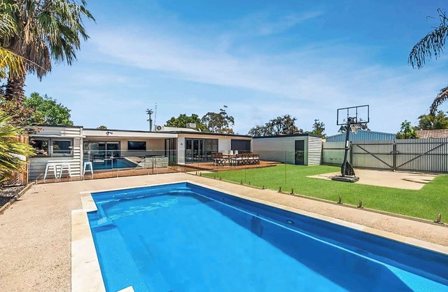Malibu Palms: casa familiar de 5 dormitorios con piscina y fantásticas áreas al aire libre