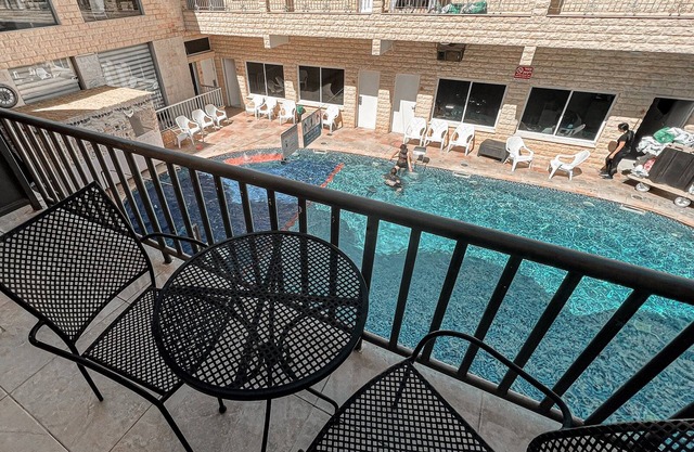 Maman Hotel