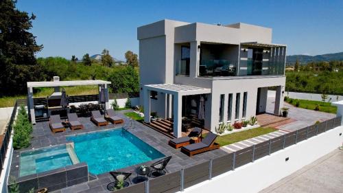 Mamica Luxury Villa