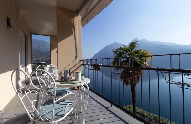 Mamma Ciccia Holiday Home - Waterfront Apartment