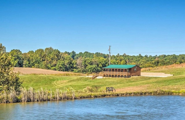 Mammoth Cave Cabin Rentals 1 - 12.8 miles from Mammoth Cave National Park