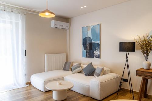 Mandarin One Bedroom Apartment Varkiza