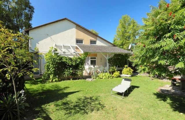 Mandorle by Interhome