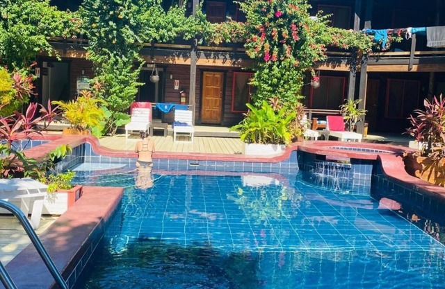 Mango Inn Resort