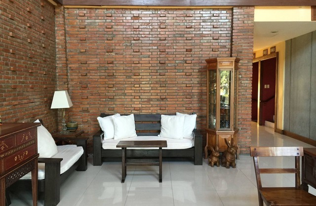 Mango Valley Hotel 1