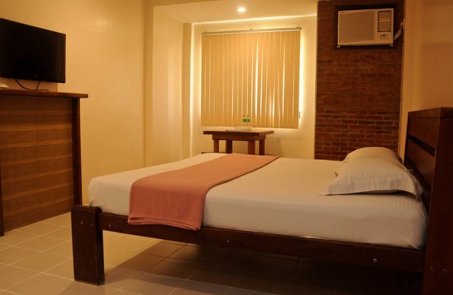 Mango Valley Hotel 3