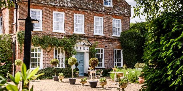 Mangreen Country House