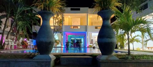 Mangroven River View Hotel