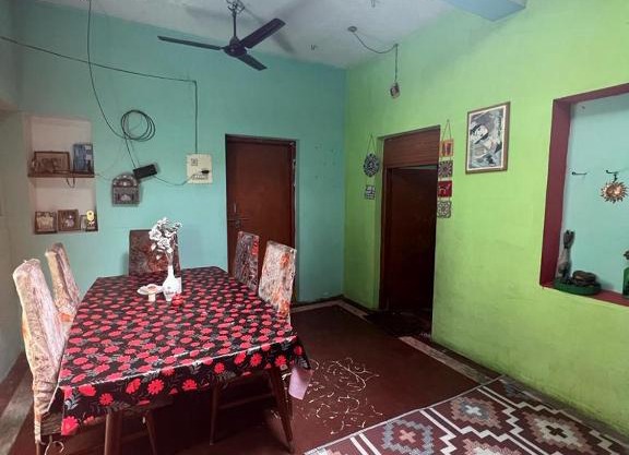 Mani's place