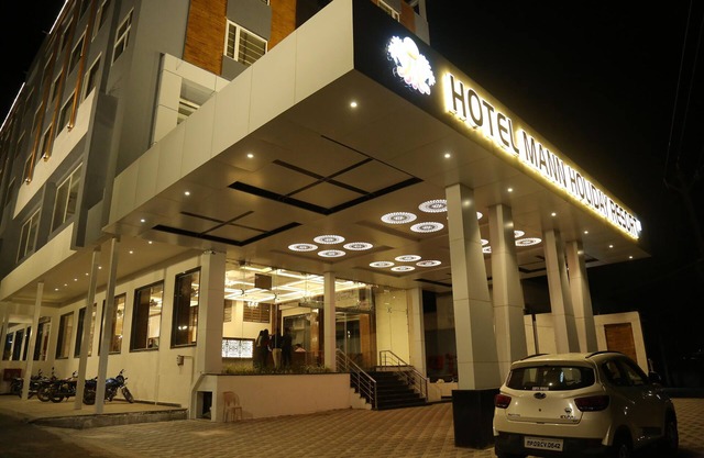 Mann Holiday Resort