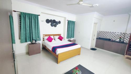 Mann Pasand Inn Feel the Luxury