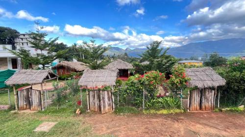 Mannora Resorts