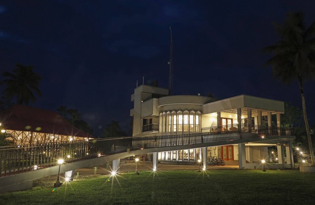 Manohari The Tea Retreat