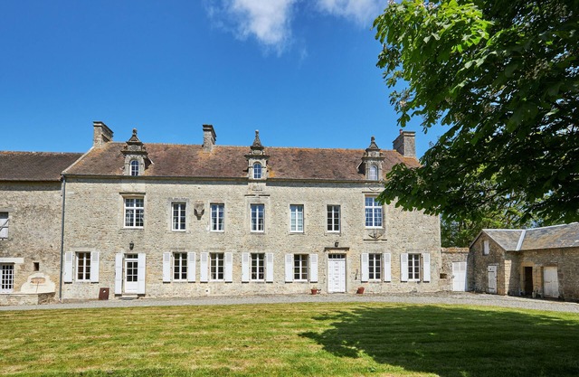 Manoir de l'Ormel - Playa de Omaha. siglo 16