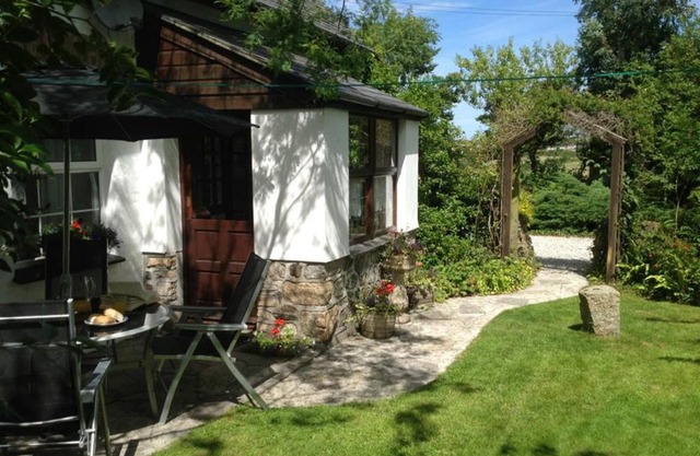 Manor Cottage