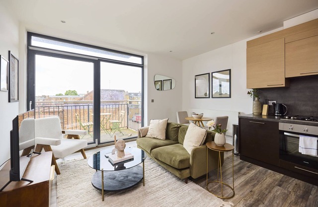 Manor Park One-Bed Escape