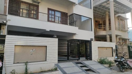 Mansa Apartments by UV Stays