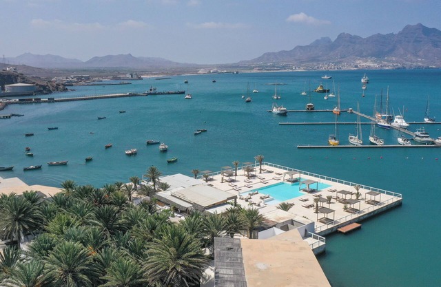 Mansa Marina Hotel